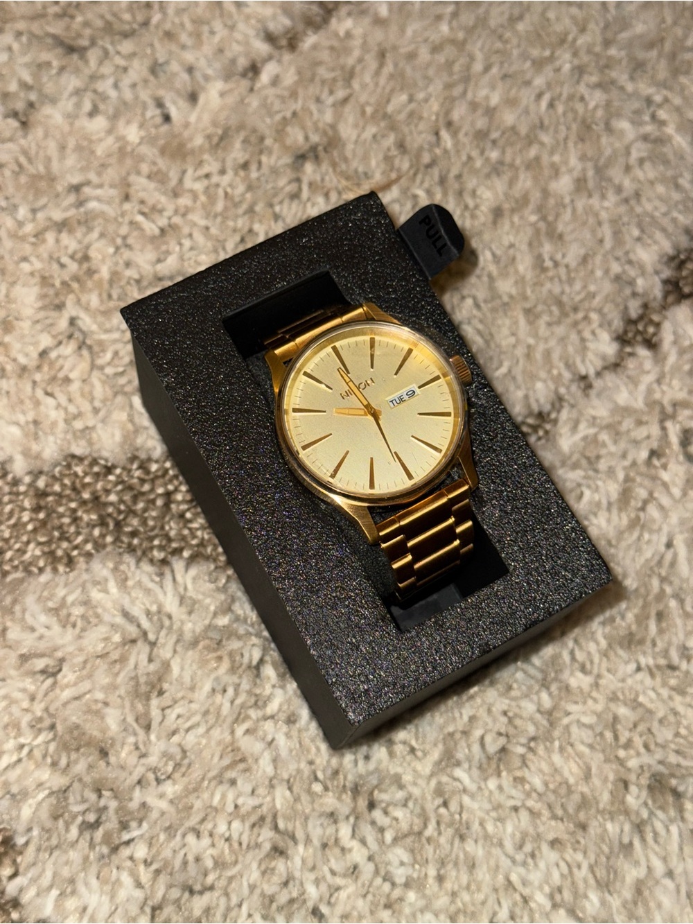 Nixon Sentry Bracelet Watch 42mm In Gold Stainless Steel NWT